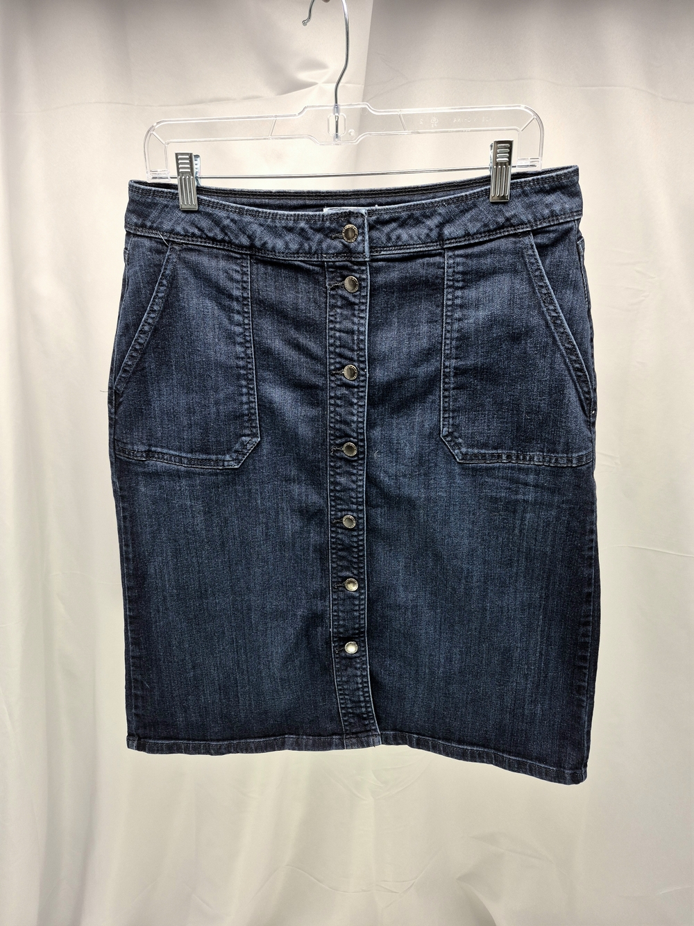 Liz Claiborne Dark Wash Button-Front Denim Skirt Mid Rise Size 10 Classic Retro